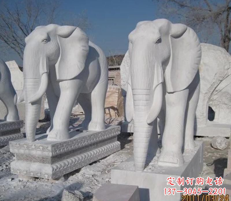 内蒙古白色石头大象