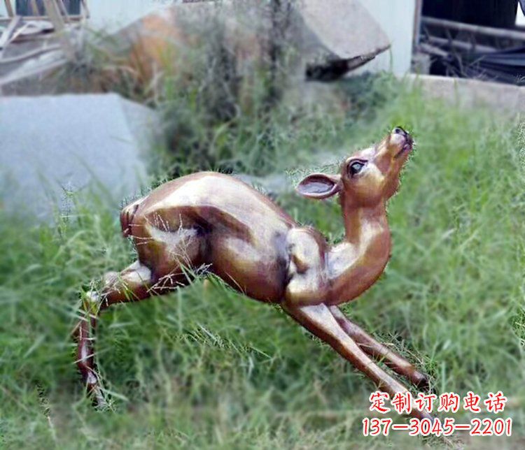 内蒙古精美玻璃钢仿铜动物摆件