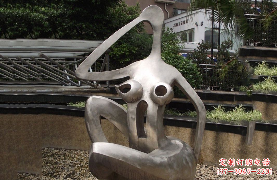 内蒙古精美的不锈钢女人雕塑