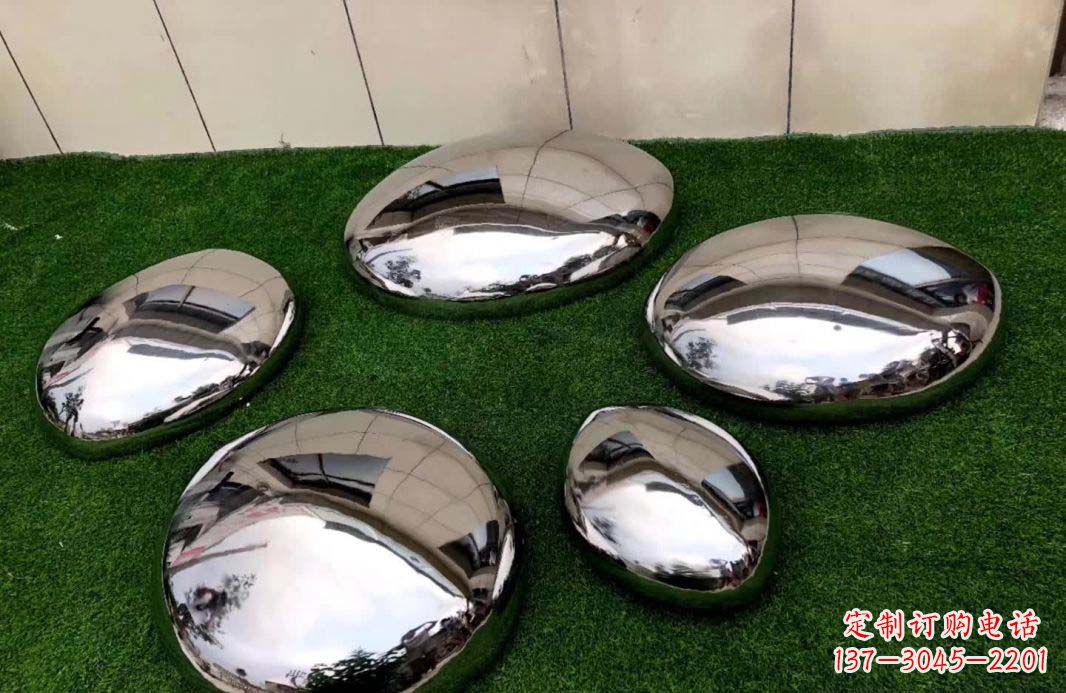 内蒙古不锈钢鹅卵石雕塑艺术品的精致之美