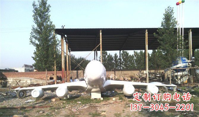 内蒙古不锈钢飞机雕塑给空中飞行者的致敬