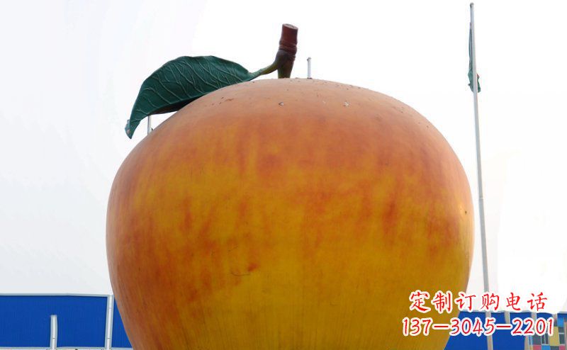 内蒙古不锈钢苹果雕塑浓缩艺术精髓