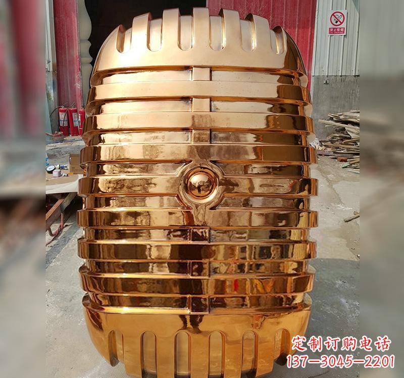 内蒙古不锈钢话筒雕塑传承历史的象征