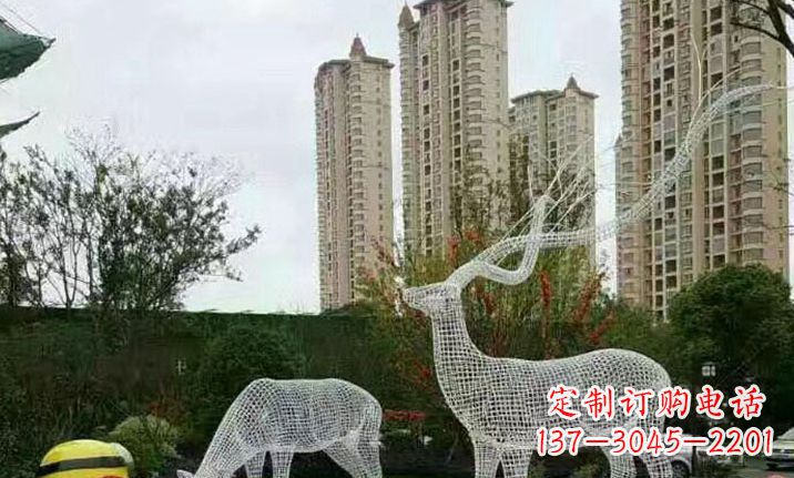 内蒙古不锈钢镂空鹿雕塑精美纯粹的艺术之作