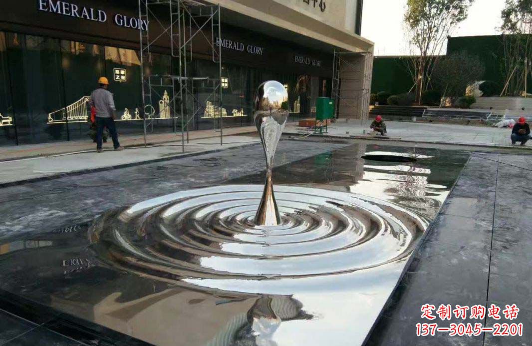 内蒙古不锈钢水滴雕塑美丽的艺术表现