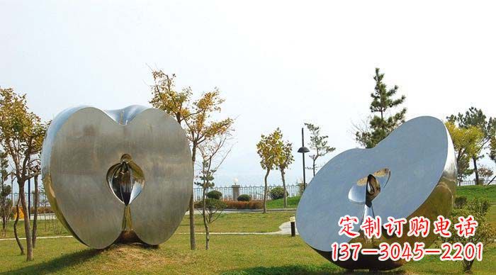 内蒙古不锈钢苹果雕塑象征新生活的精神