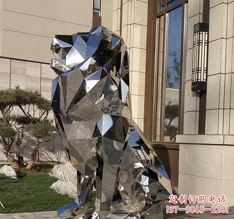 内蒙古不锈钢狮子雕塑精美而又富有艺术感