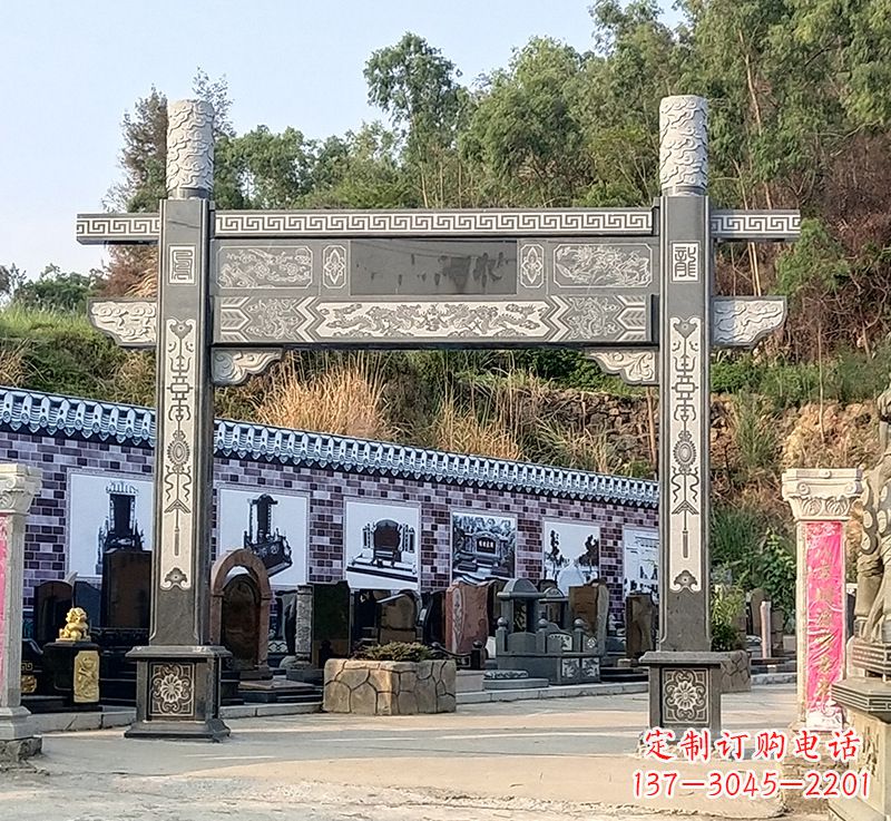 内蒙古古村牌坊雕塑精湛技艺的经典之作
