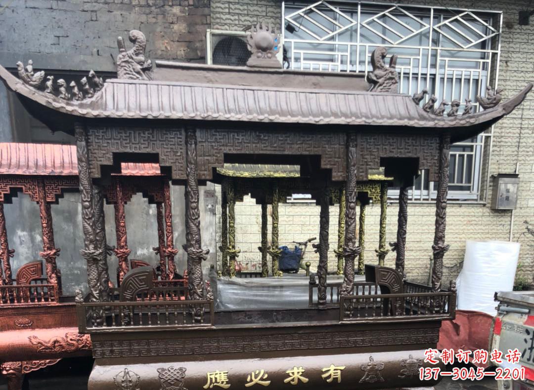 内蒙古精美仿古铜香炉雕塑