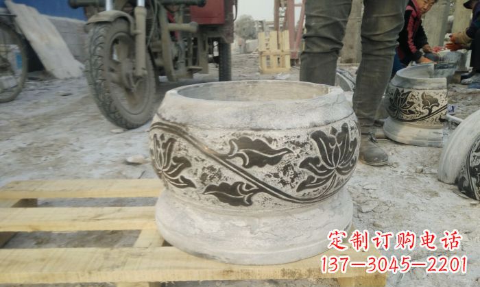 内蒙古仿古圆形水缸石雕塑