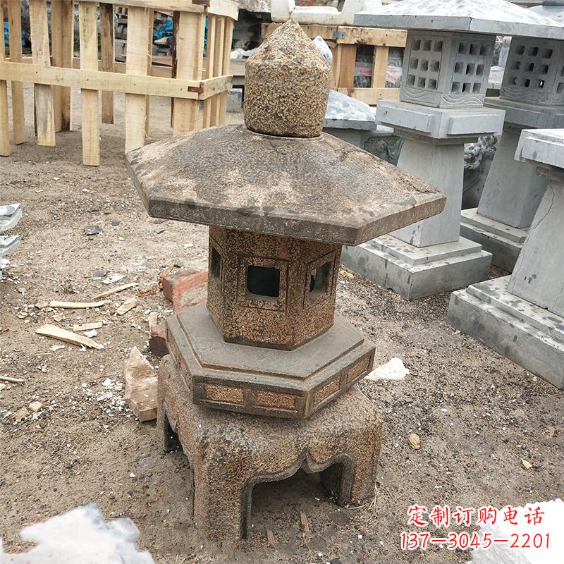 内蒙古古雅时尚仿古石灯笼雕塑