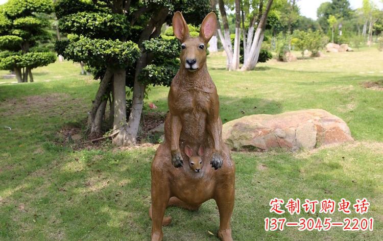 内蒙古公园玻璃钢仿真袋鼠雕塑