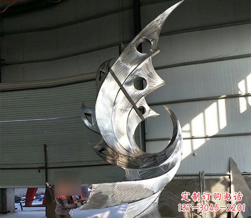 内蒙古公园不锈钢抽象凤凰景观雕塑 (3)