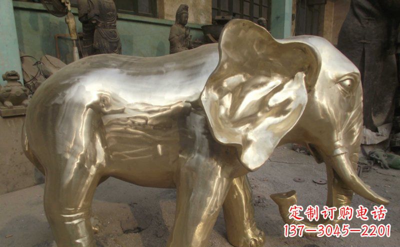 内蒙古中领雕塑精美的大象铜雕