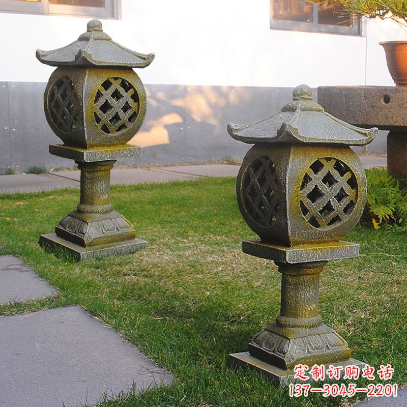内蒙古精美仿古石灯笼雕塑