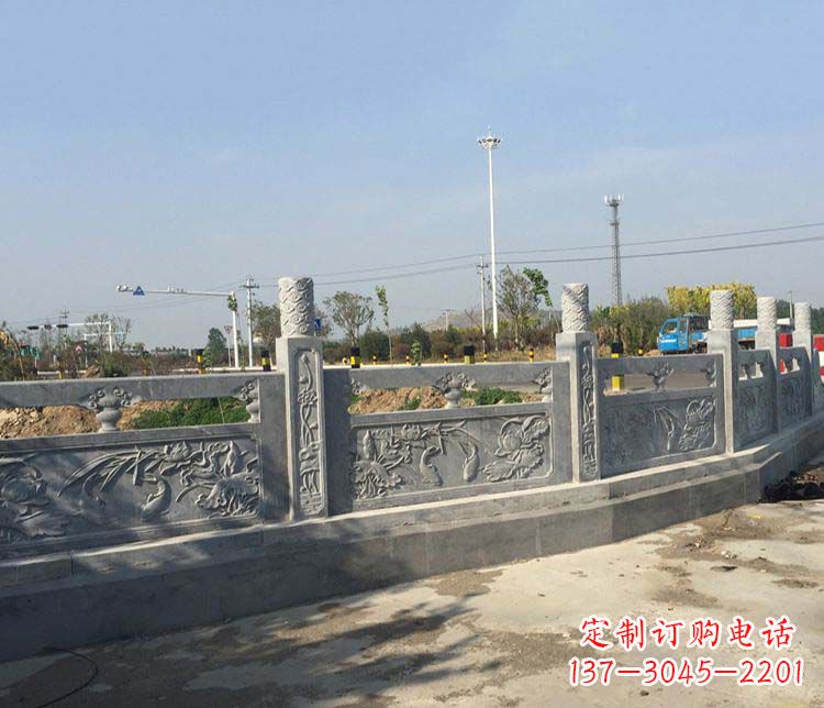 内蒙古风格各异的精美公园仿古石栏板雕塑