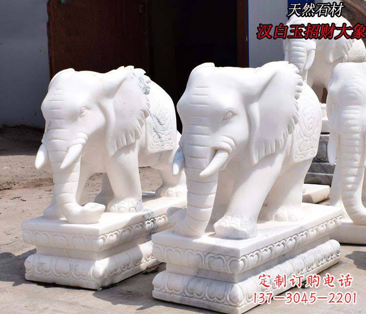 内蒙古给空间注入活力的大象雕塑
