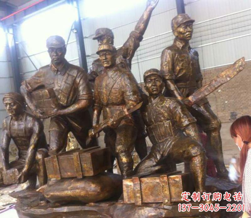 内蒙古把热血历史纪念永久铸就——红军雕塑