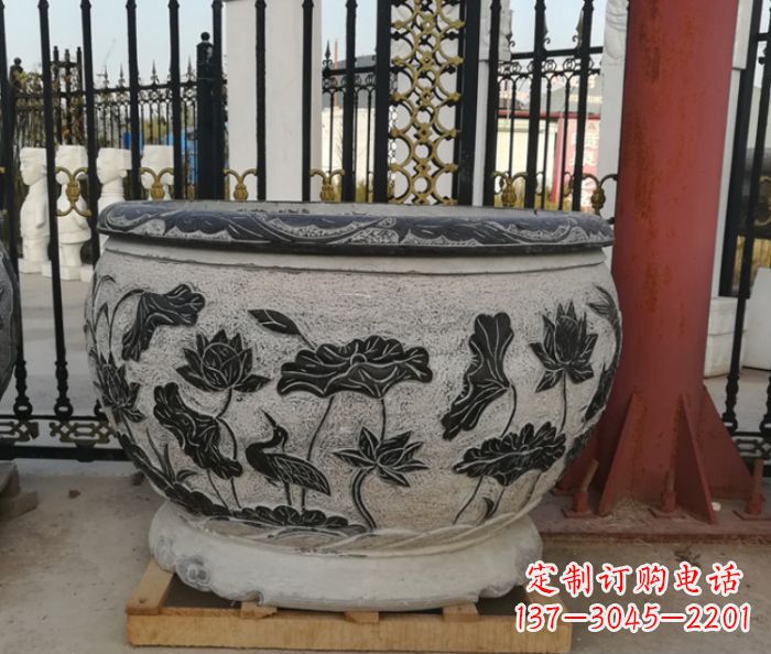 内蒙古中领雕塑是一家专业的雕塑定制厂家,提供各…