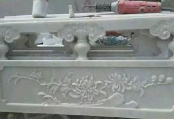 内蒙古汉白玉花朵浮雕栏板，精致深具视觉立体感