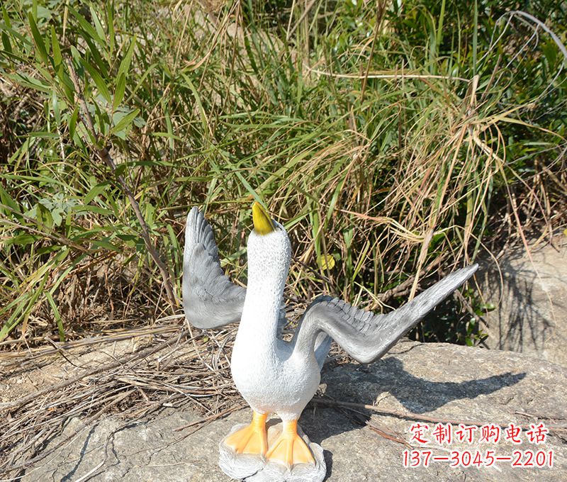内蒙古捧鸽天使雕塑
