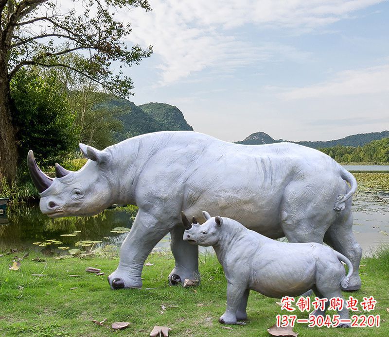 内蒙古石雕犀牛母子雕塑