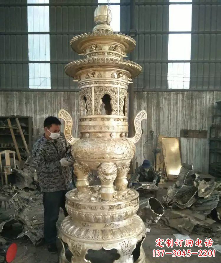 内蒙古寺庙香炉铜雕 (5)