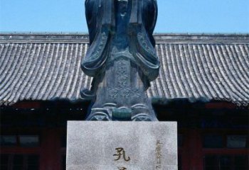 内蒙古传承古代文化——青铜孔子雕塑