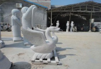内蒙古中领雕塑：独具特色的天鹅喷水雕塑