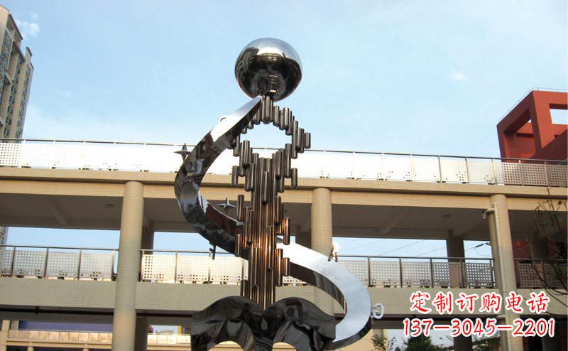 内蒙古校园不锈钢抽象钥匙和书籍雕塑