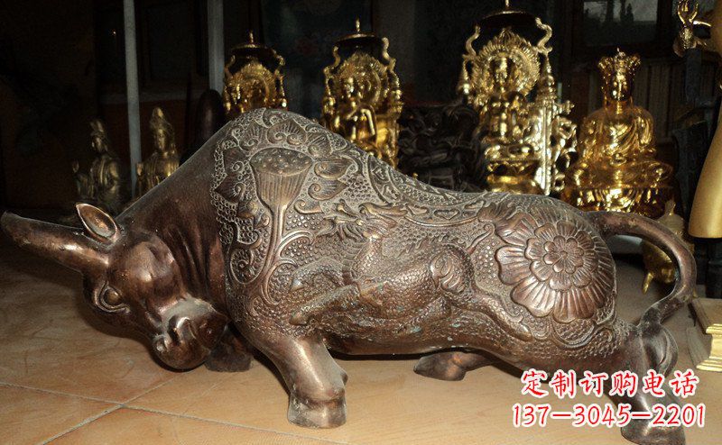 内蒙古园林拓荒牛景观铜雕