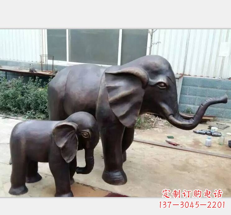 内蒙古铸铜公园大象雕塑