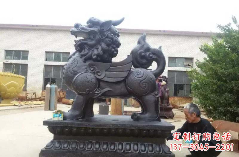 内蒙古铸铜门口貔貅雕塑