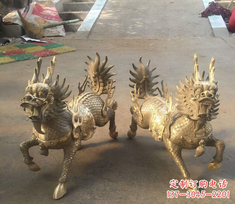 内蒙古铸铜麒麟雕塑 (2)